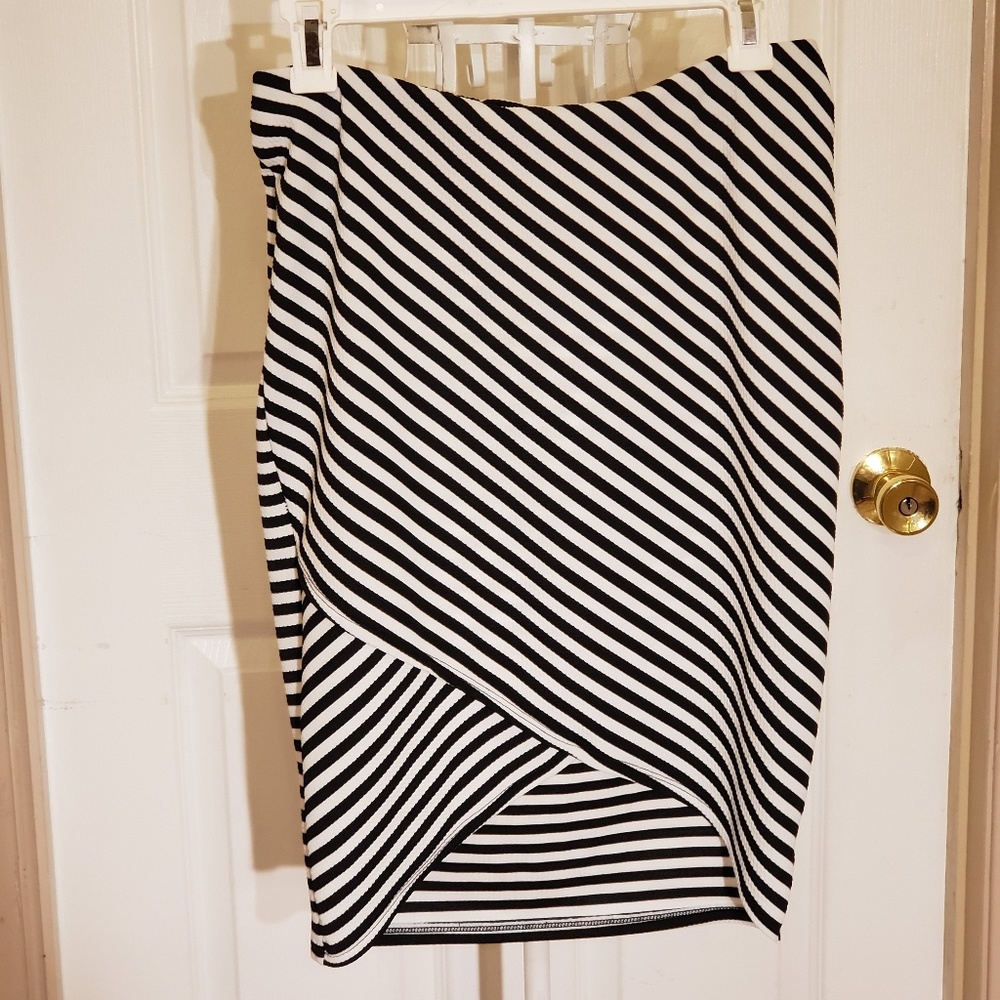 Meraki Striped Skirt Sz XL 3/$15